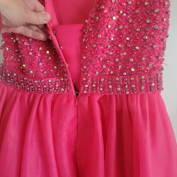 Elegant Pink Kids Dress - Picture 2 of 5